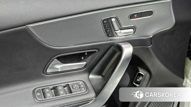 Mercedes-Benz A-Class W177 id 4202536 из Кореи 9