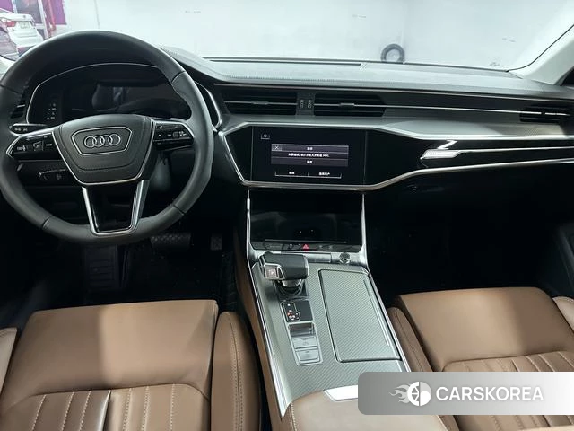 Audi A6L id 4259402 из Китая 9