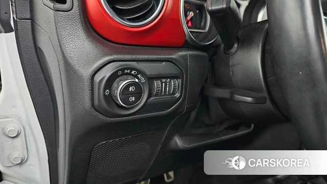 Jeep Wrangler (JL) id 4309735 из Кореи 9