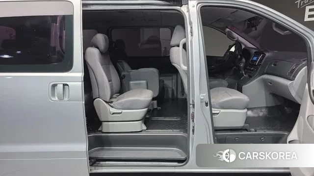 Hyundai The New Grand Starex id 3588331 из Кореи 9