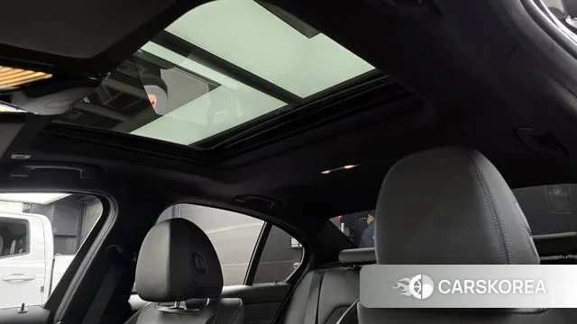 BMW 3 Series (G20) id 3443696 из Кореи 9