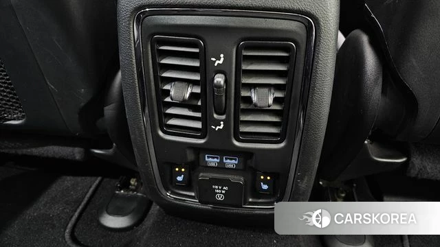 Jeep Grand Cherokee id 4362102 из Кореи 9