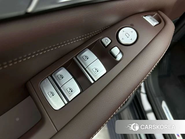 BMW X5 id 4348865 из Китая 9