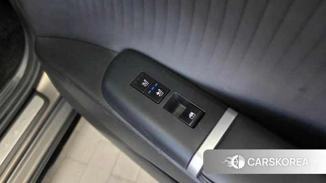 Hyundai Grandeur (GN7) id 4516881 из Кореи 9