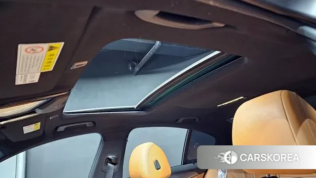 BMW 5 Series (G30) id 3737351 из Кореи 9