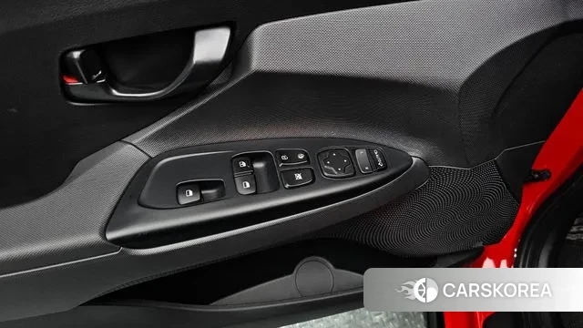 Hyundai Veloster (JS) id 3433891 из Кореи 9