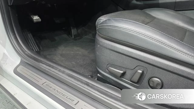 Hyundai Grandeur IG id 3886472 из Кореи 9