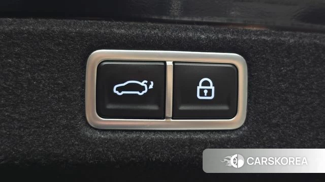Hyundai Grandeur Hybrid (GN7) id 4871338 из Кореи 9