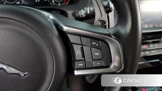 Jaguar F-PACE id 3509807 из Кореи 9