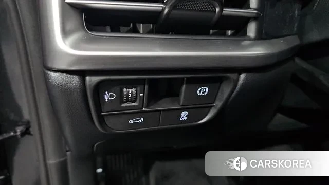 Hyundai Grandeur (GN7) id 3388345 из Кореи 9