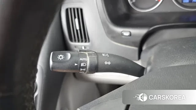 Hyundai The New Grand Starex id 3054582 из Кореи 9