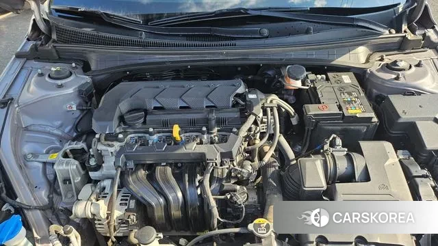 Hyundai Avante (CN7) id 3581791 из Кореи 9