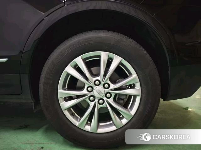 Cadillac XT5 id 4254343 из Китая 9