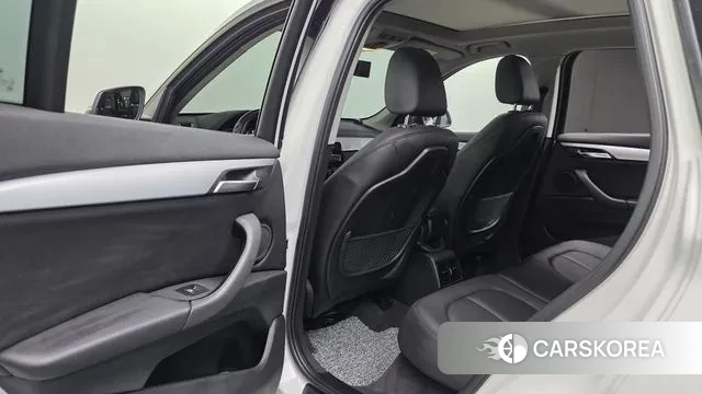 BMW X1 (F48) id 3284015 из Кореи 9