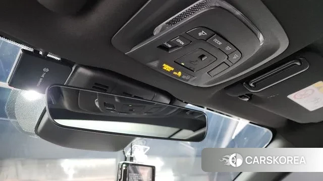 Toyota Crown Crossover id 3649434 из Кореи 9