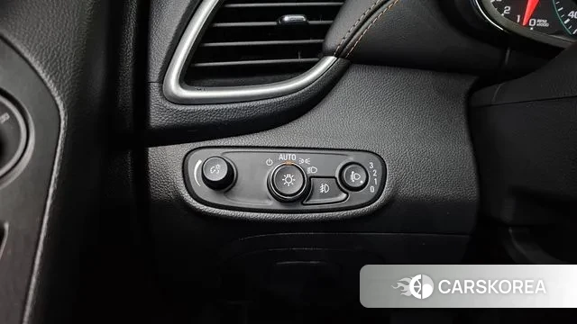 Chevrolet (GM Daewoo) The New Trax id 3345033 из Кореи 9