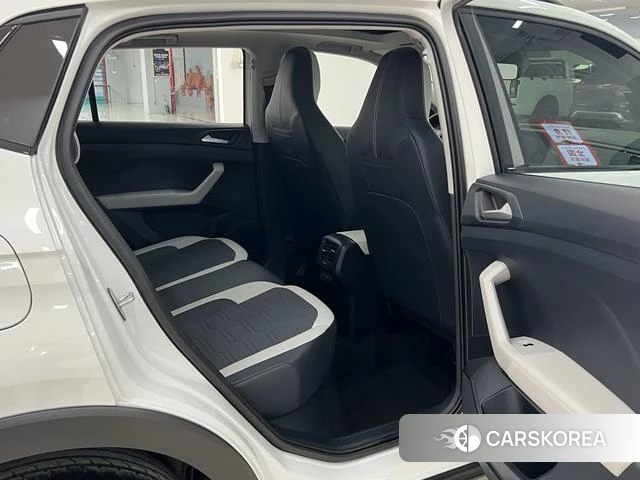 Volkswagen Tuyue id 4263867 из Китая 9