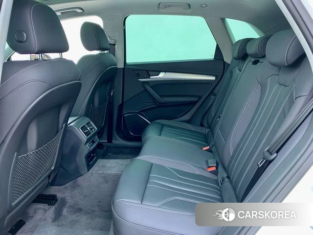 Audi Q5L id 4253412 из Китая 9