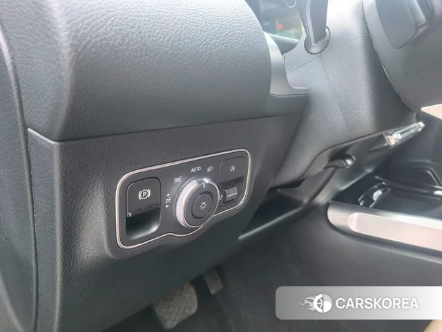 Mercedes-Benz GLB id 4264922 из Китая 9