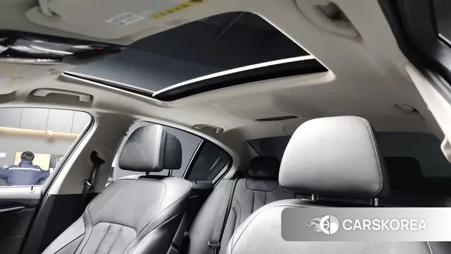 BMW 5 Series (G30) id 3412813 из Кореи 9