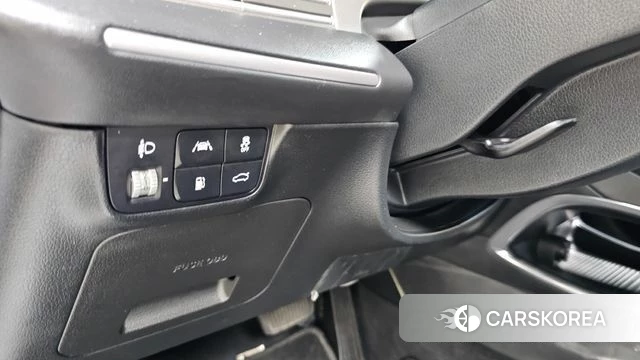 Hyundai The New Grandeur IG id 4555800 из Кореи 9