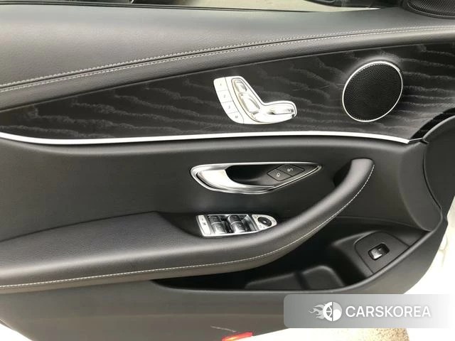 Mercedes-Benz E-class (imported) id 4256465 из Китая 9