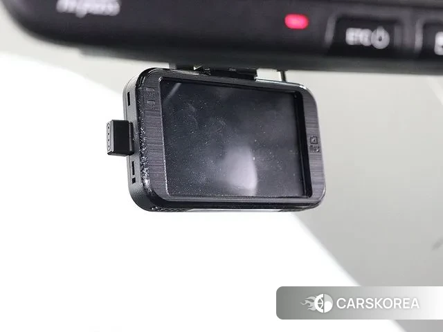 Hyundai Avante AD id 3570811 из Кореи 9