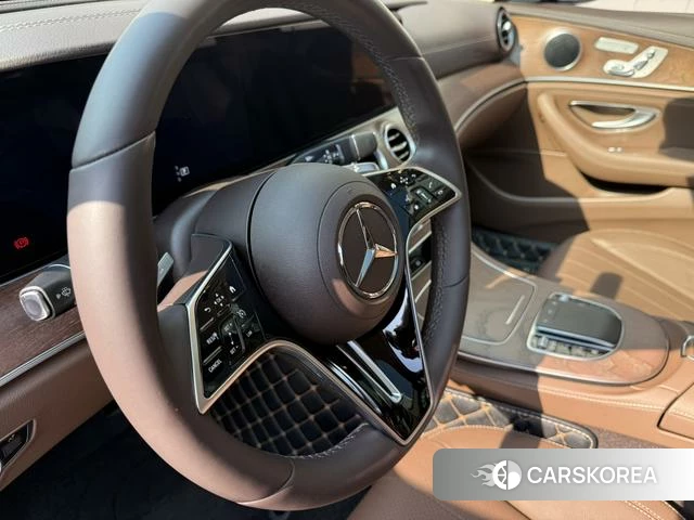 Mercedes-Benz E-class id 4333517 из Китая 9
