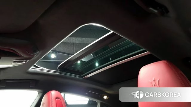 Maserati Levante id 3795115 из Кореи 9