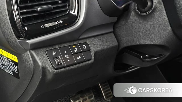 Kia Stonic id 4642992 из Кореи 9