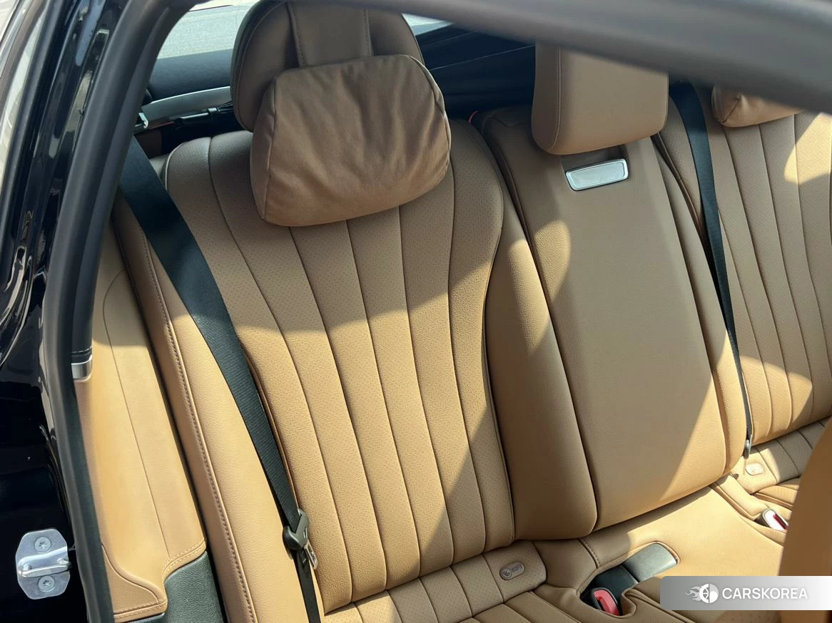 Mercedes-Benz E-class id 4512893 из Китая 9