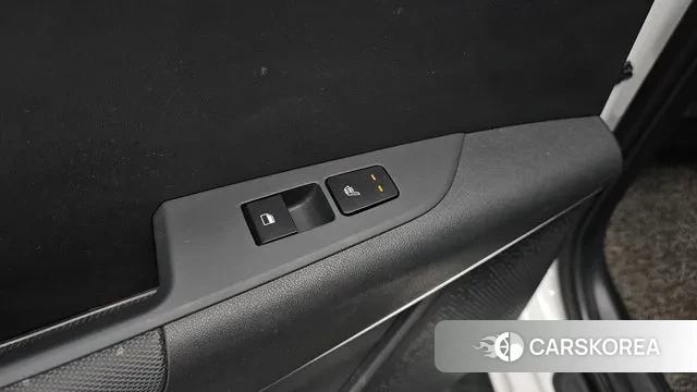 Kia Di Ol Nu Niro id 3561288 из Кореи 9