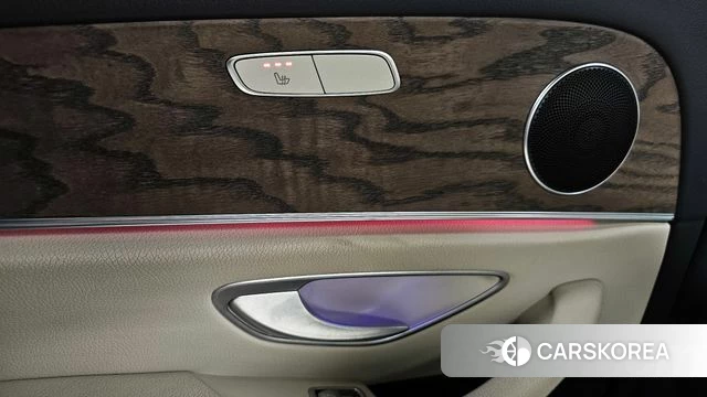 Mercedes-Benz E-Class W213 id 3811576 из Кореи 9