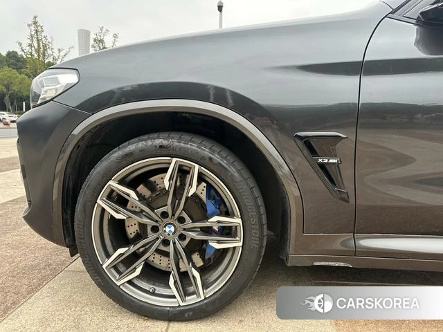 BMW X3 id 4240710 из Китая 9
