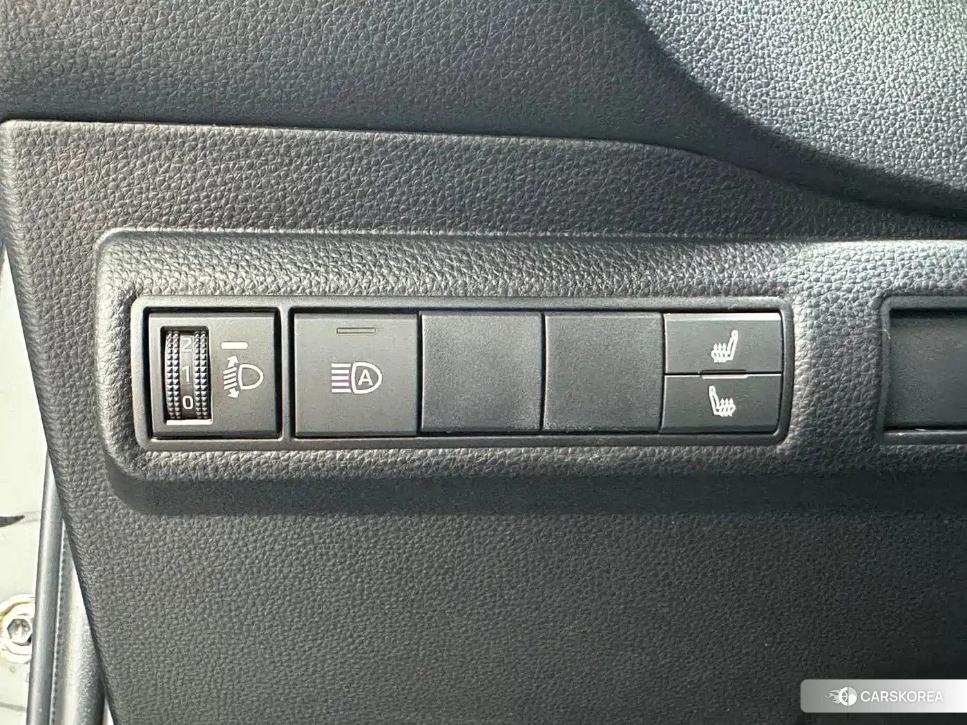 Toyota Lei Ling id 4512946 из Китая 9