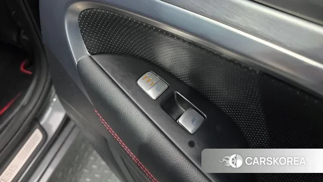 Genesis G70 id 3573680 из Кореи 9