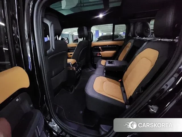 Land Rover Defender (L663) id 3256439 из Кореи 9