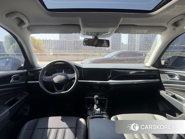 Volkswagen Passat PHEV id 4393181 из Китая 9