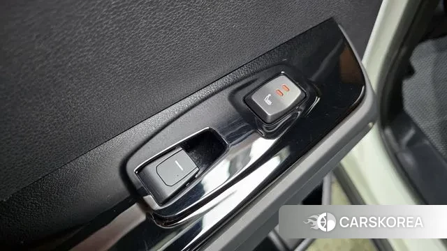 Ssangyong Torres id 3410659 из Кореи 9