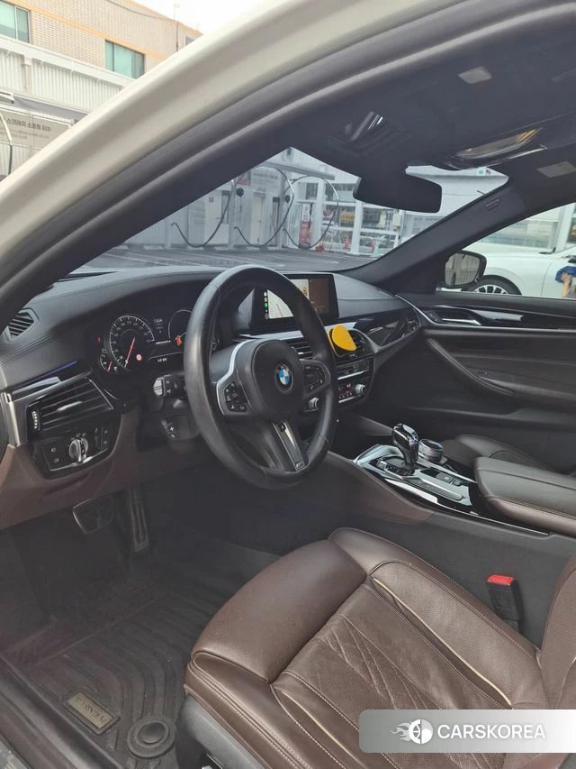 BMW 5 Series (G30) id 4684508 из Кореи 9