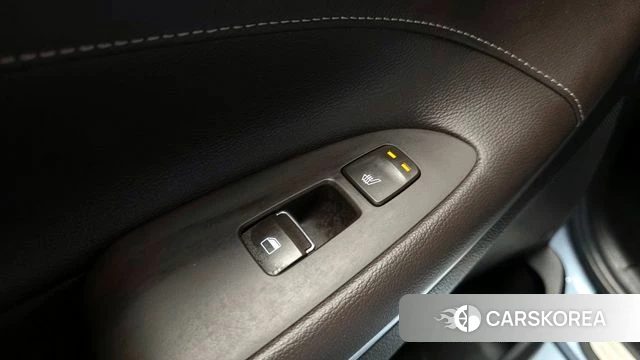 Hyundai Grandeur IG Hybrid id 3900077 из Кореи 9