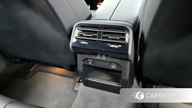 BMW 5 Series (G60) id 3467186 из Кореи 9