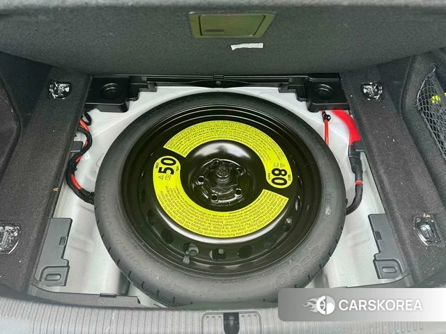 Audi A4L id 4236521 из Китая 9
