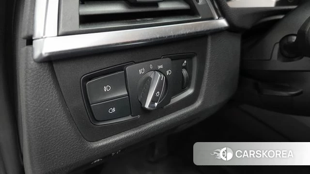 BMW 3 Series (F30) id 4677963 из Кореи 9