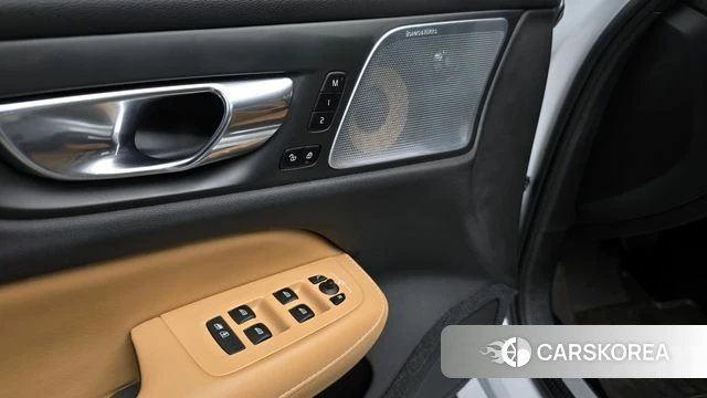 Volvo S60 3rd generation id 3873222 из Кореи 9