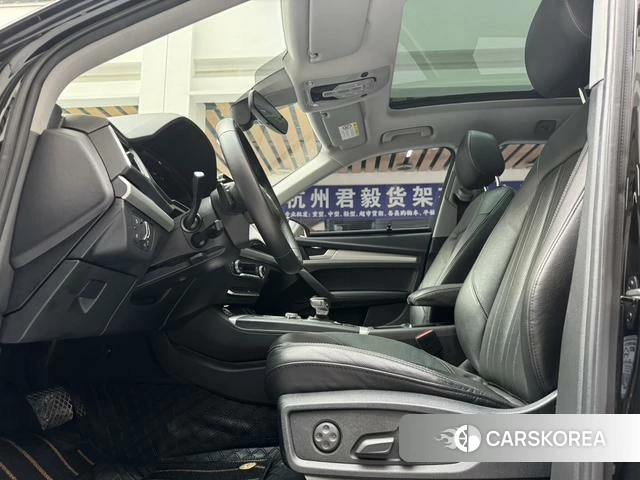 Audi Q5L id 4276207 из Китая 9