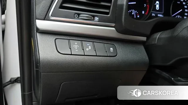 Hyundai Avante AD id 2971452 из Кореи 9