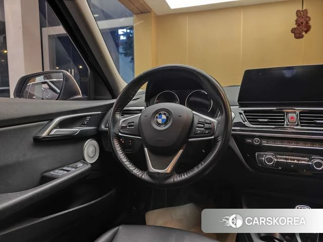 BMW 1 series id 4333683 из Китая 9