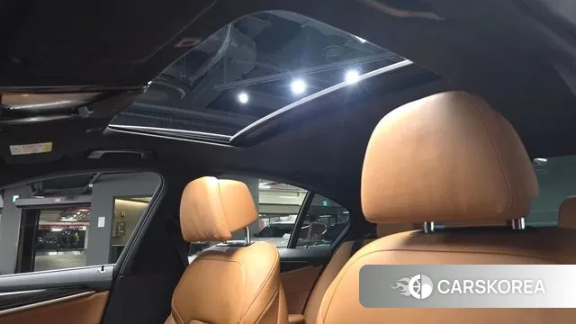 BMW 5 Series (G30) id 3219746 из Кореи 9