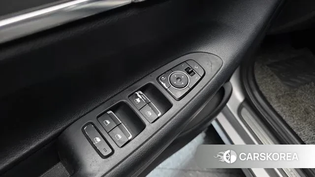 Hyundai The New Grandeur IG id 3402556 из Кореи 9